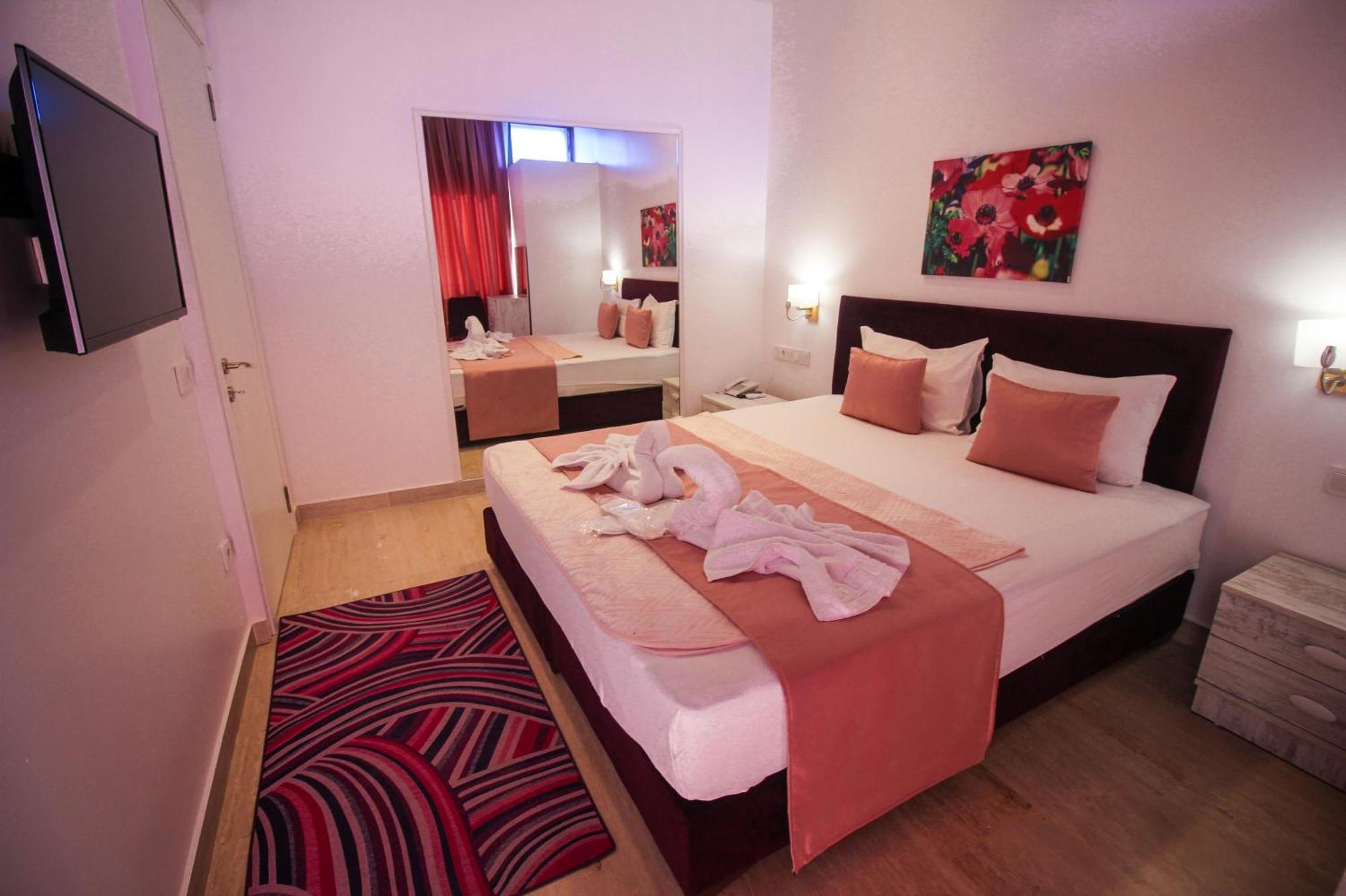 Bella Garden Hotel Bodrum ภายนอก รูปภาพ