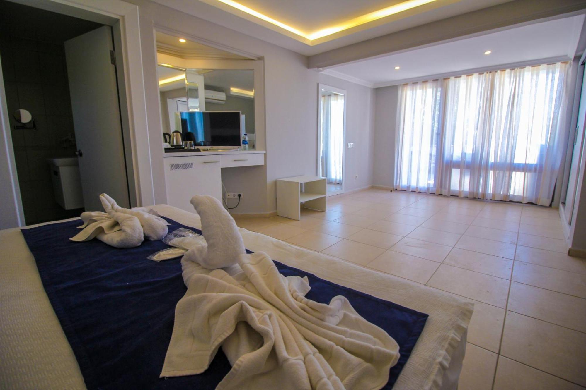 Bella Garden Hotel Bodrum ภายนอก รูปภาพ